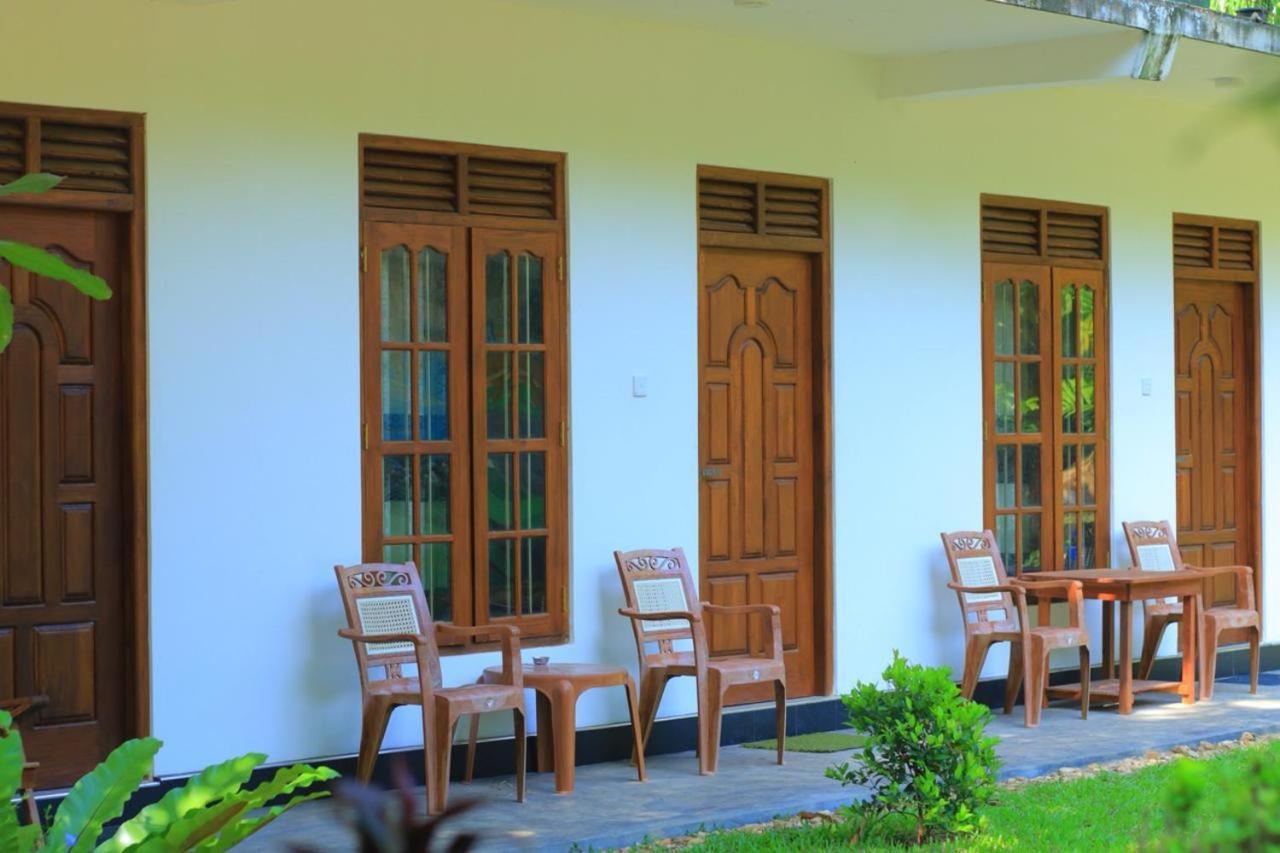 Medawatta Villa Mirissa Exterior photo